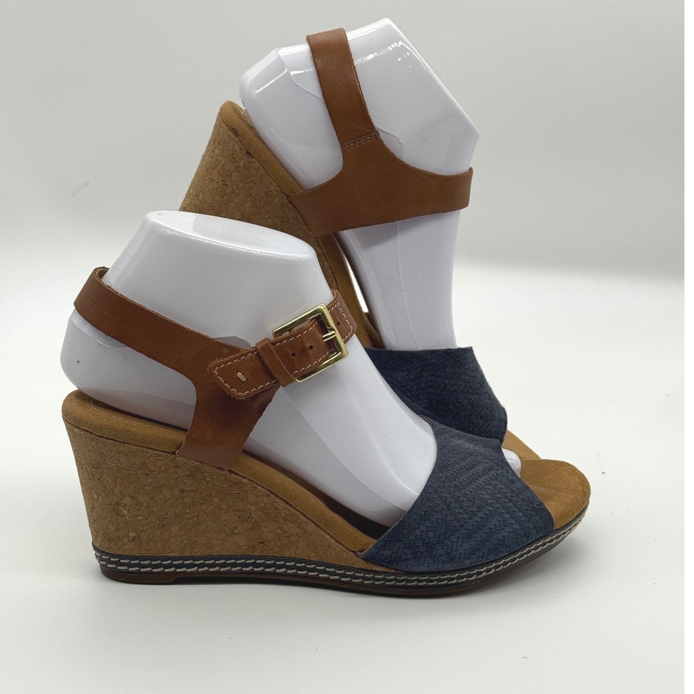 Clarks Wedge Sandals Women 8 Navy Tan Cork Heel Leather Strap Boho Summer Casual
